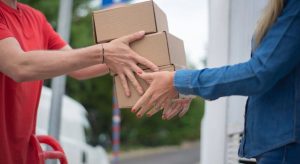 What Are the Standard Delivery Hours for Royal Mail
